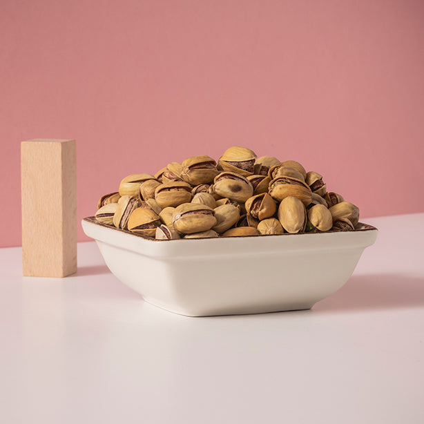 Pistachios Kharouf Half Salted